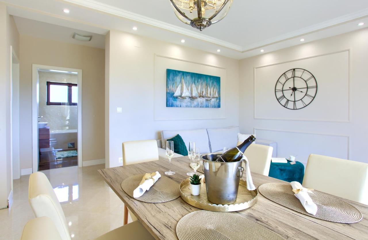 Luxury Apartments Villa Stina Pinezici  Luaran gambar