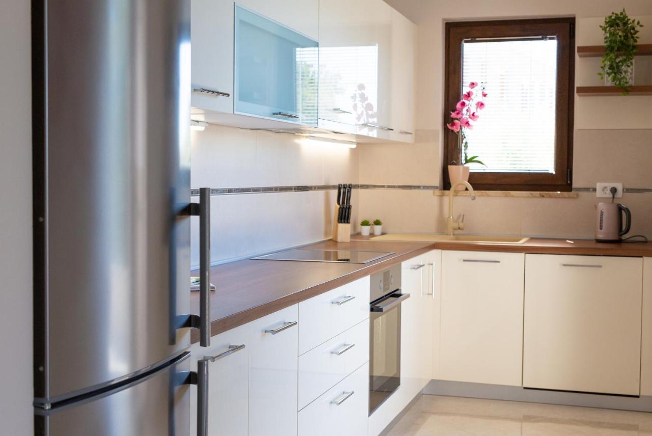 Luxury Apartments Villa Stina Pinezici  Luaran gambar